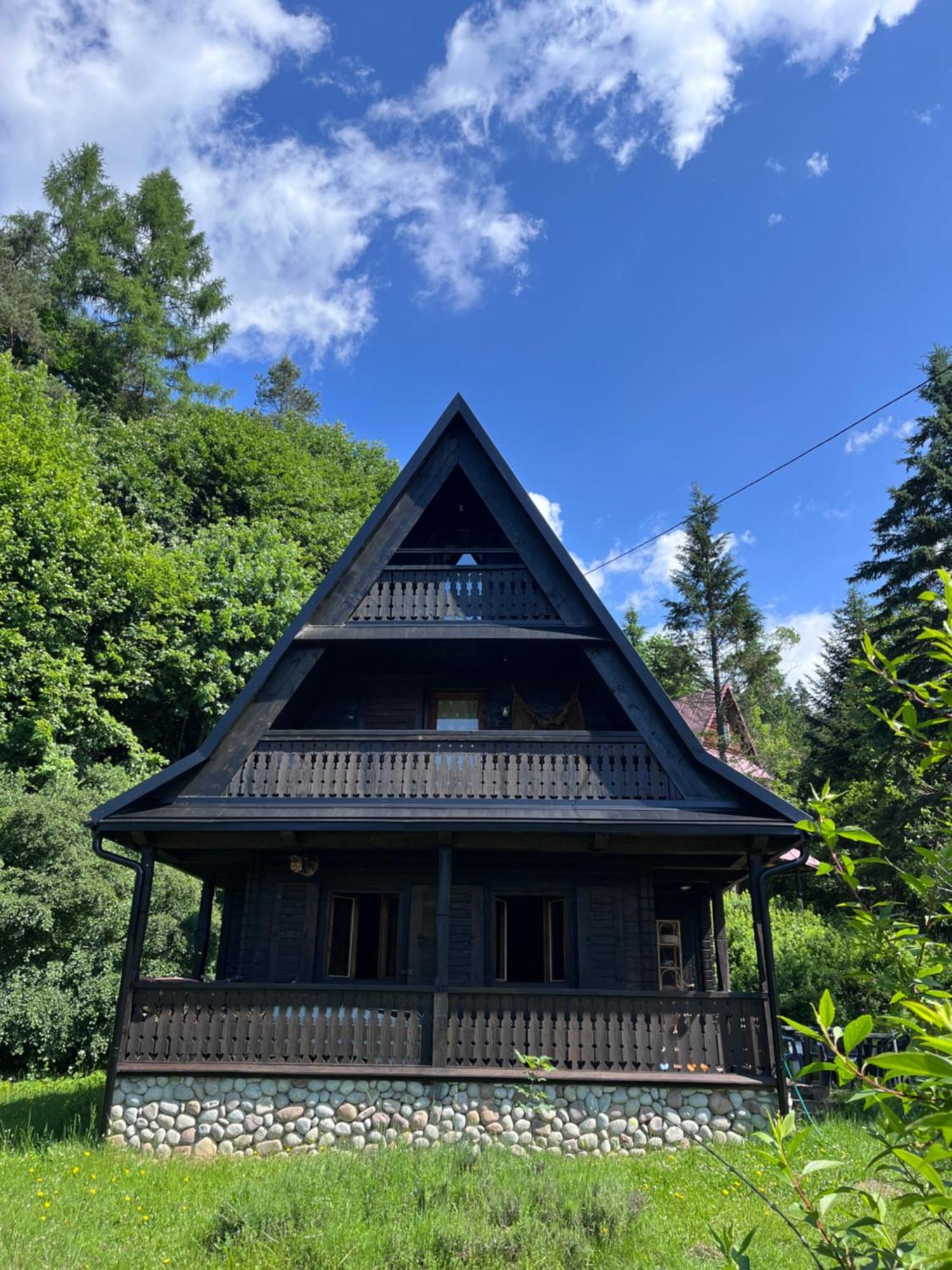 Drewniany Domek Bb Nad Rzeka Powroznik Экстерьер фото