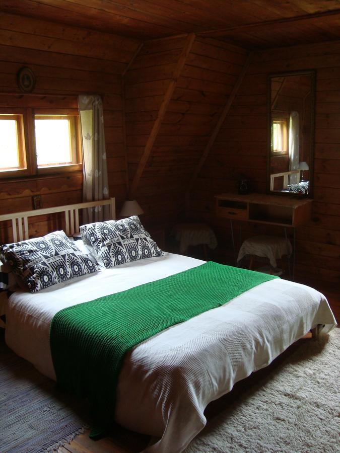 Drewniany Domek Bb Nad Rzeka Powroznik Экстерьер фото